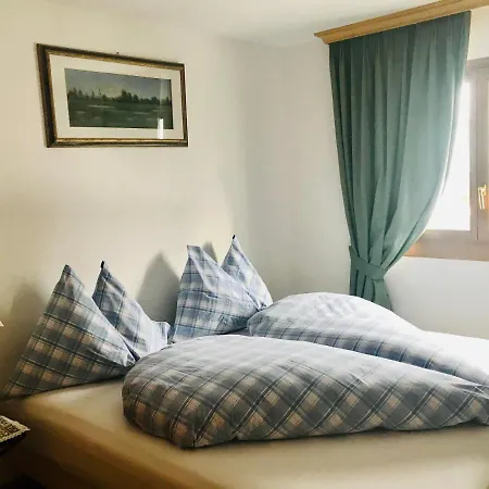 Chesa Suot La Punt Apartament