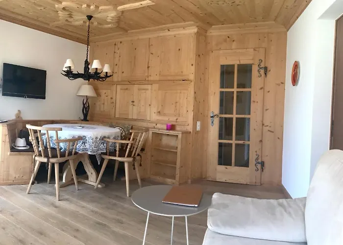 Chesa Suot La Punt Apartment